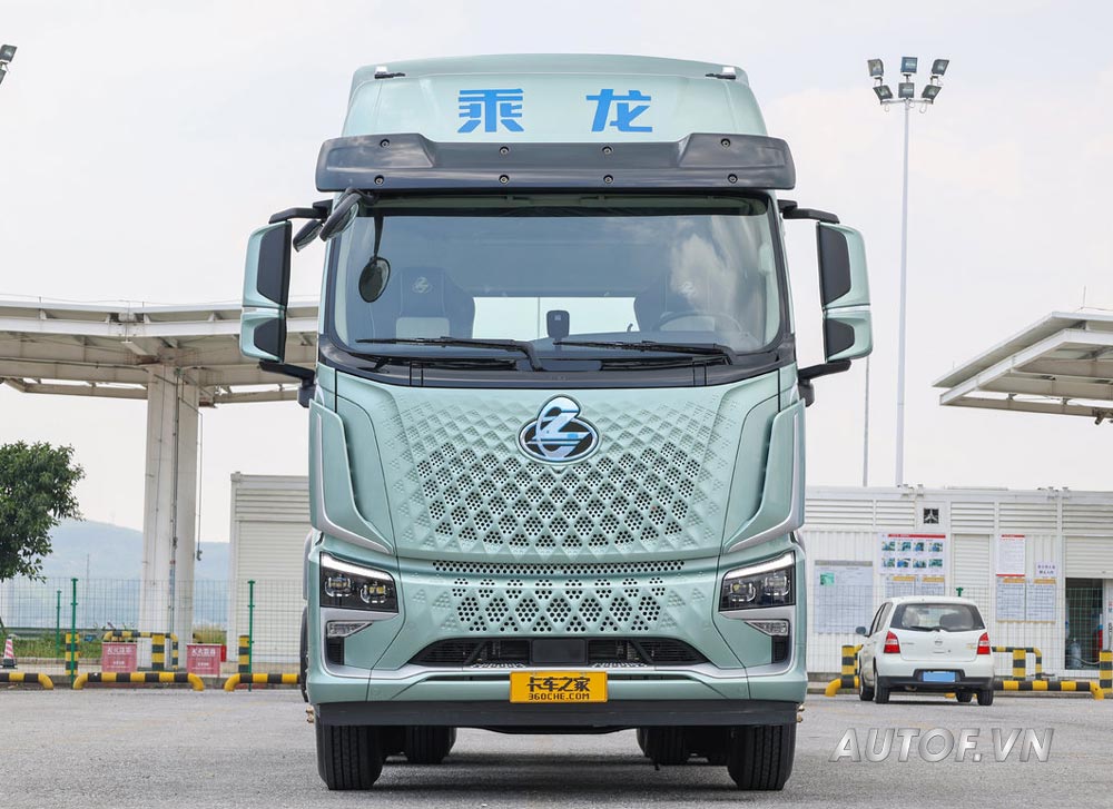 dau keo 2 cau ChengLong H5V 390Hp